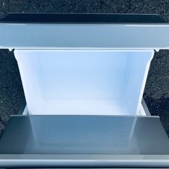 ④2997番 AQUA✨冷凍冷蔵庫✨AQR-36J(S)‼️