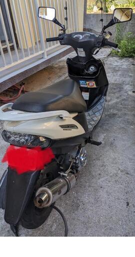 スズキ v125
