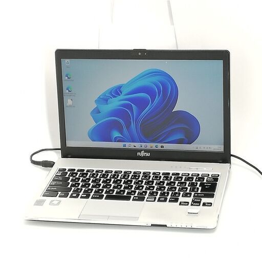 日本製 新品SSD 13.3型 ノートパソコン 富士通 S935/K 中古良品 第5世代Core i5 6GB 無線 Bluetooth Webカメラ Windows11 Office
