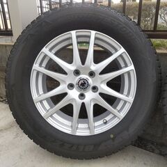 値下げ】スタッドレスタイヤ 17インチ BSブリザック DM-V2