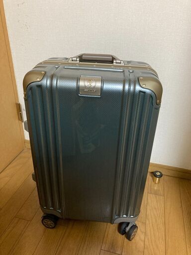 キャリーケース（2023年3月購入の未使用品）