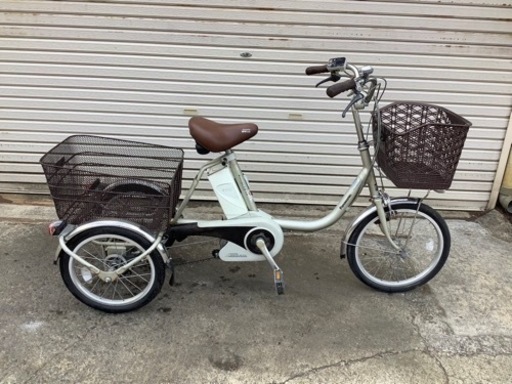 18 パナソニック新機種電動アシスト自転車3輪車 シルバーボディー