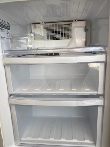 【取引完了】冷蔵庫(2011年製　3年ほど使用)