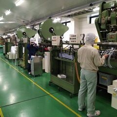 ＜正社員募集＞15時-24時の勤務　ペットボトル製品の製造オペレーター - 奈良市