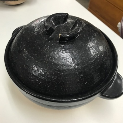 K2304-136 土鍋　黒　傷、汚れあり