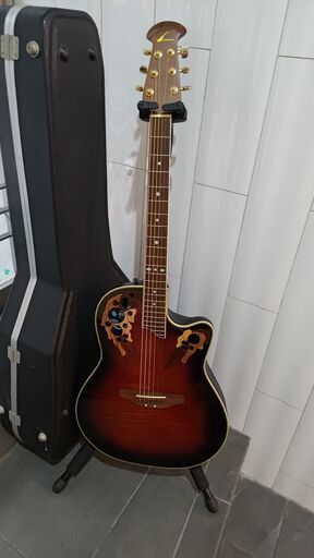 弦楽器、ギター Ovation - Celebrity Deluxe CS257