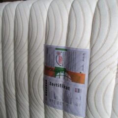 高級　ドリームベッド セミダブルマットレス付(GETHA)