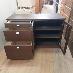 【愛品倶楽部柏店】　カリモク　サイドボード　ＱＴ３８２７