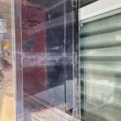 90×45×45オールクリア(背面黒フィルム有)アクリル水槽、水槽台上部