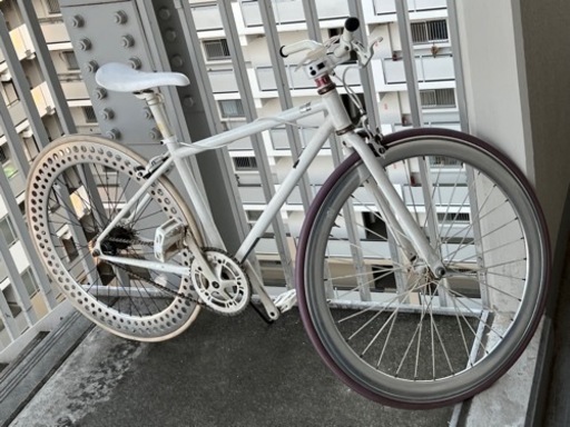 ルイガノ カスタム マウンテンバイク自転車 ホワイト アルミフレーム ルイガノ カスタム マウンテンバイク自転車 ホワイト アルミフレーム