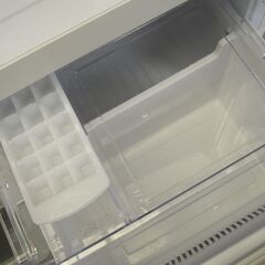 新生活！3か月間保証☆配達有り！16000円(税別）AQUA 2ドア冷蔵庫 157L 2018年製 ホワイト×ピンク