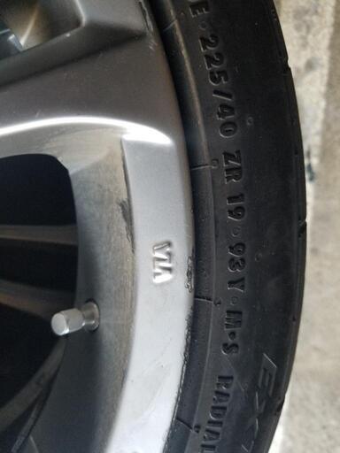 ご成約ありがとうございます　225/40/19　クラウン　19インチアルミホイール