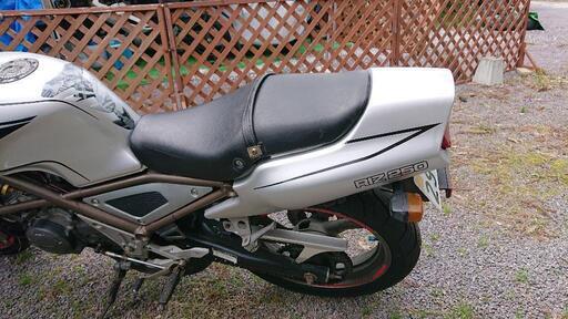 初期型R1-Z 距離17,922ｷﾛ 現在商談中 決まらない場合は返信します。