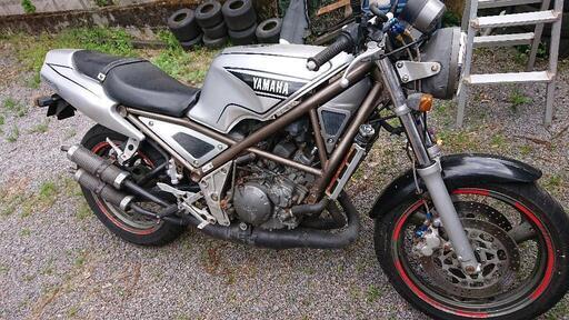 初期型R1-Z 距離17,922ｷﾛ 現在商談中 決まらない場合は返信し