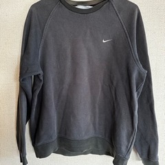 NIKE❤︎黒トレーナー/メンズＳサイズ