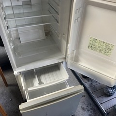 【SHARP】137Lノンフロン冷凍冷蔵庫差し上げます