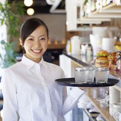 ★品川★駅構内でフルーツケーキなどの販売staff＠1500+交...