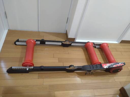 値下げしました！ELITE（エリート）アリオン・三本ローラー ELITE