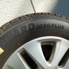 お話中です　2万円　スタットレスタイヤ4本