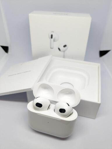 Apple Airpods (第3世代)  MagSafe対応モデル