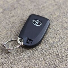 未使用保管品　初期化可能　トヨタ　ハイエース　レジアスエース　3ボタン　純正スマートキー キーレス　007－AF0105 後期タイプ