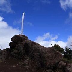 雪山登山：山開きの日光男体山　登ります