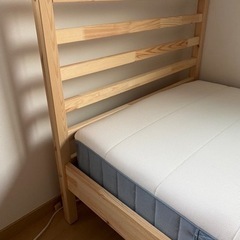 IKEA シングルベッド　TARVA タルヴァ