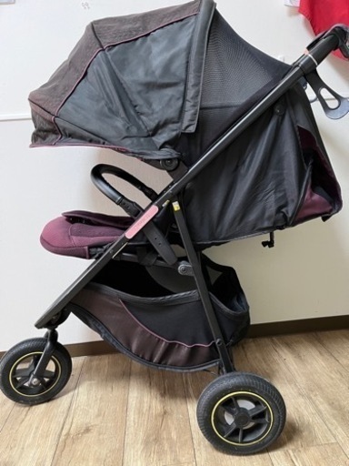 Aprica ベビーカー　生後一ヶ月利用可　子供用浴槽プレゼント