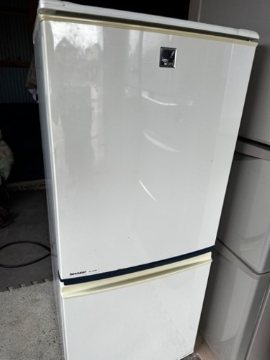 【取引完了】シャープ　 2ドア冷蔵庫　SJ-14VR-KB 引っ越しシーズンに　T-GARAGE