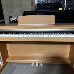 【取引完了】KORG  電子ピアノ　C-2200  お手軽に演奏...