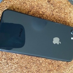 iPhone8 白ロム 携帯 スマホ プロフィール、説明文一読お願いします。