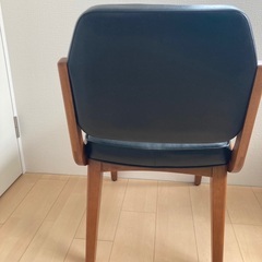 【引き取り希望！発送は追加送料で可能】ACME Furnitureアクメファニチャー人気のチェア