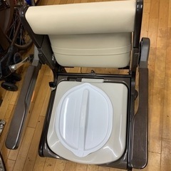 福祉　椅子トイレお年の方簡単解決　パナソニック製