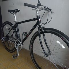 <無料配達します>クロスバイク 7速 適応身長158-175cm 無料配達します>クロスバイク 7速 適応身長158-175cm