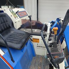 イセキ（井関）コンバイン HL120型 エンジン始動確認済