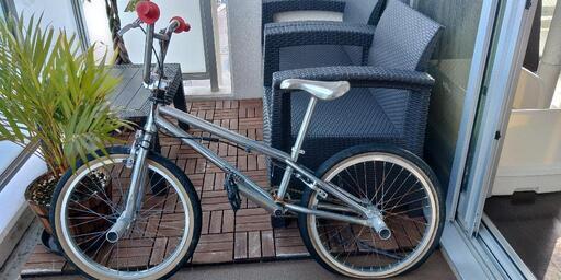 MOTELWORKS BMX　自転車