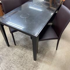 リサイクルショップどりーむ荒田店　No6328 ダイニングセット　椅子４脚付き♪　はめ込み型ガラス天板　オシャレ全開♪　シックなデザイン♪