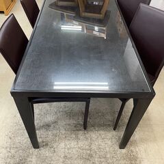 リサイクルショップどりーむ荒田店　No6328 ダイニングセット　椅子４脚付き♪　はめ込み型ガラス天板　オシャレ全開♪　シックなデザイン♪