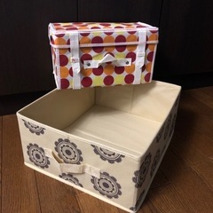 折り畳み式　収納BOX ２種