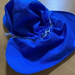 幼稚園　カラー帽子　青