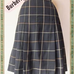 【BURBERRY】女子制服　スカート　サイズ17BR　大きいサイズ