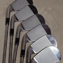 スリクソン　アイアンセットz965マッスルバック