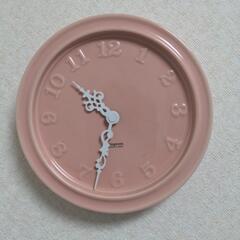 掛け時計　陶製　ピンク