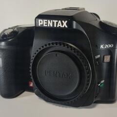 (交渉中です)PENTAXのデジタル一眼レフカメラ、K200Dです。