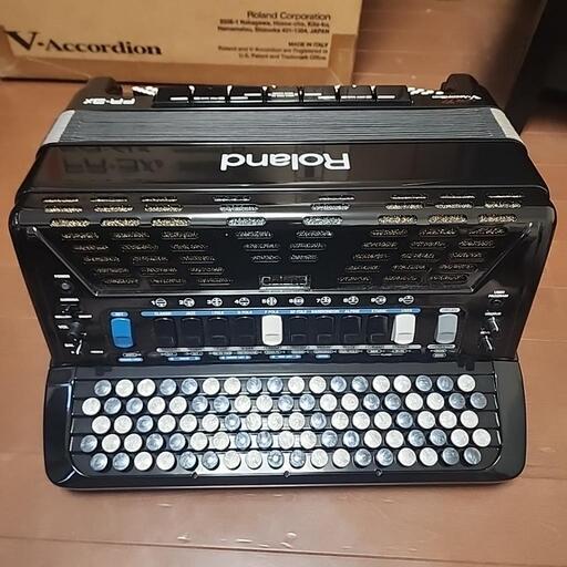 ローランドアコーディオン Roland FR-3Xb