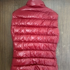 まもなく掲載終了　モンクレール　ダウンベスト