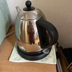 コーヒー電気ケトル　ティファールよりは少し劣りますが早く沸きます