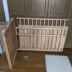 ベビーベッド　赤ちゃん用ベッド　木製