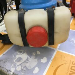 新ダイワ　R25F　刈払機　中古品　2サイクル　混合燃料　刃付　青　【ハンズクラフト宜野湾店】 新ダイワ R25F 刈払機 中古品 2サイクル 混合燃料 刃付 青 【ハンズ