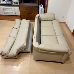 超美品‼️】座り心地抜群♪ 190cm幅3人掛けハイバックソファ ソフト